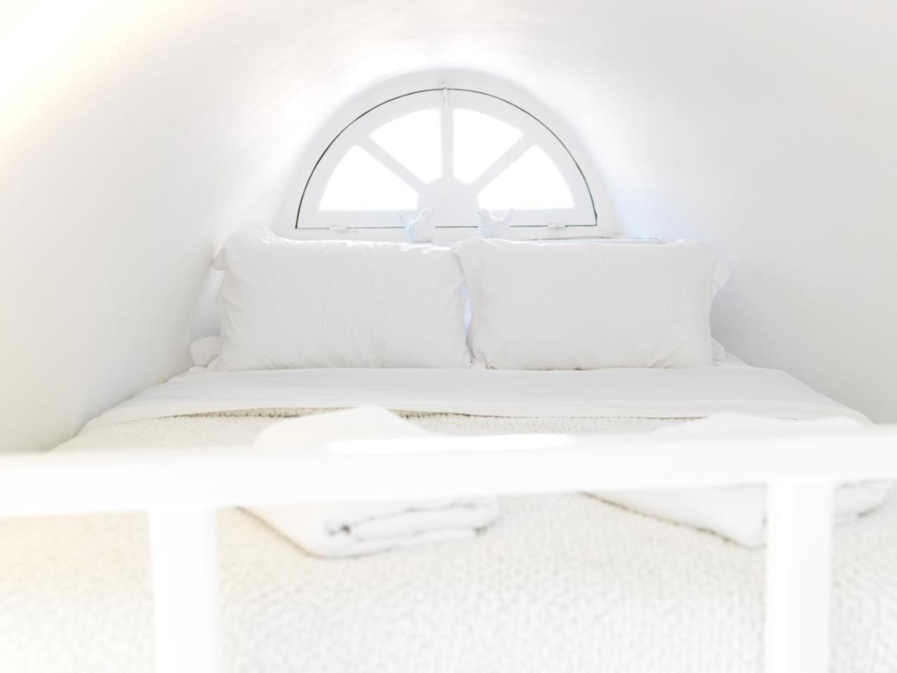 Alsaki Suite By K&K Oía Exteriör bild